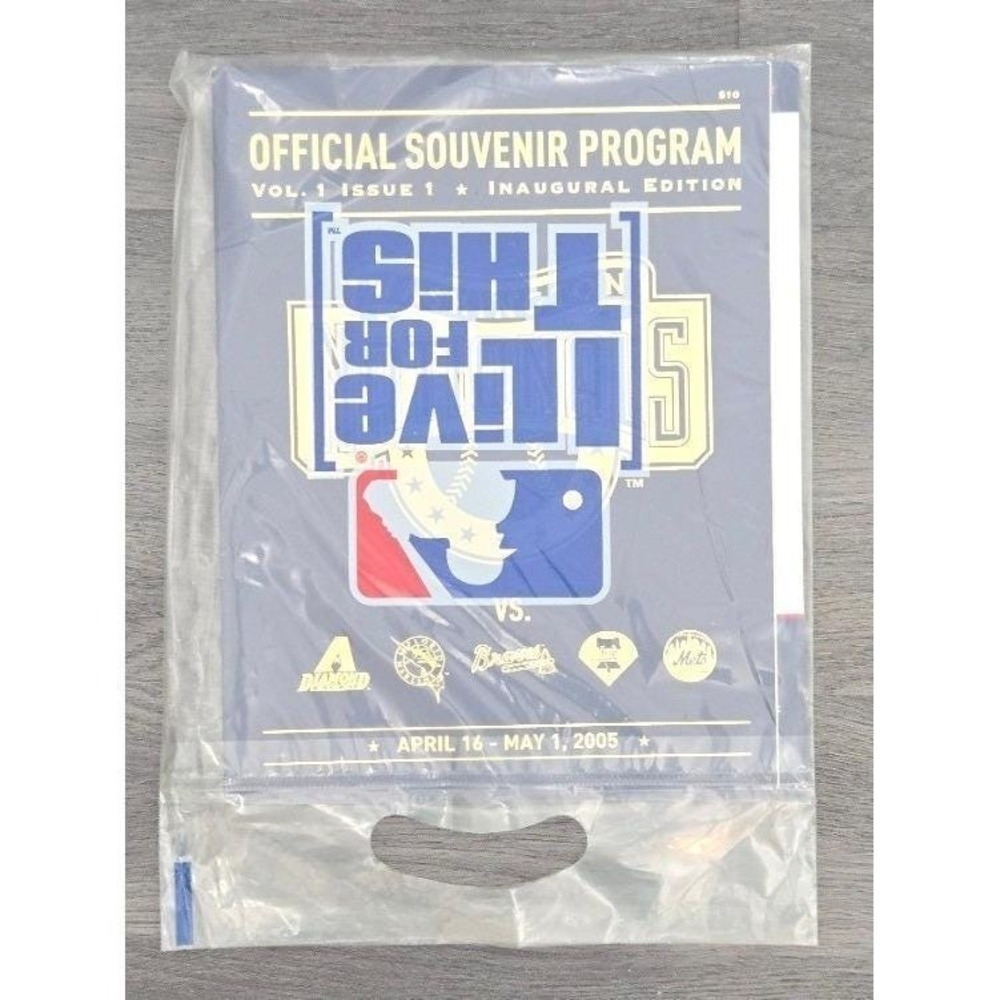 2005 Washington Nationals Inaugural Ed. Official Souvenir Program Vol. 1 Iss 1